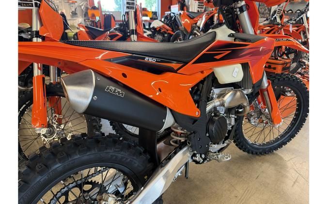 2027 KTM 250 XC-F