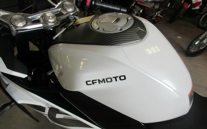 2026 CFMOTO 300SS
