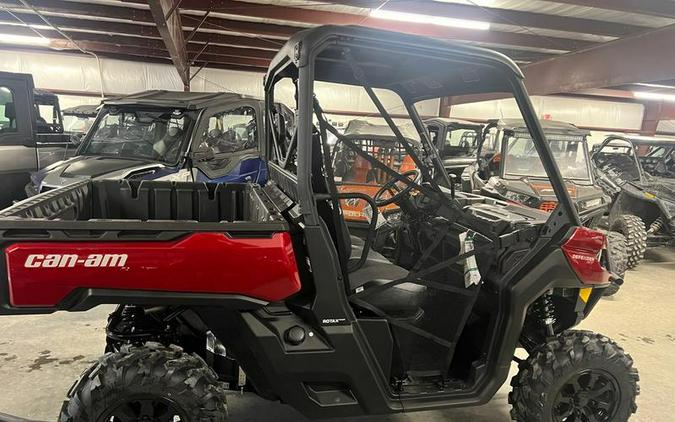 2024 Can-Am® Defender XT HD10