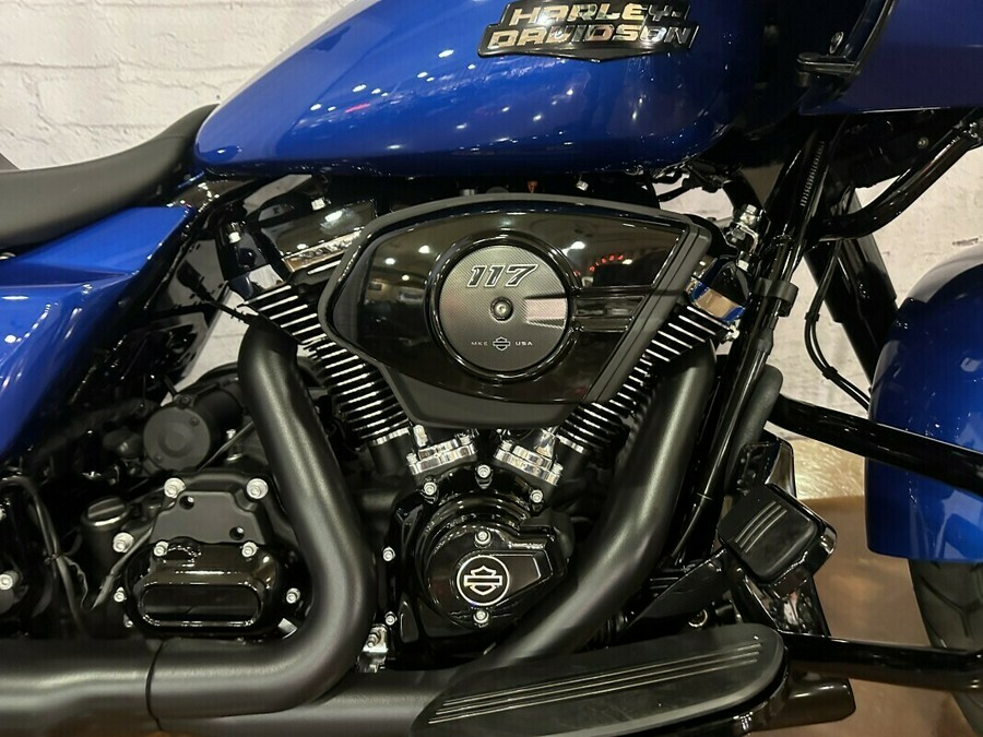 2024 Harley-Davidson Road Glide™ FLTRX Blue Burst