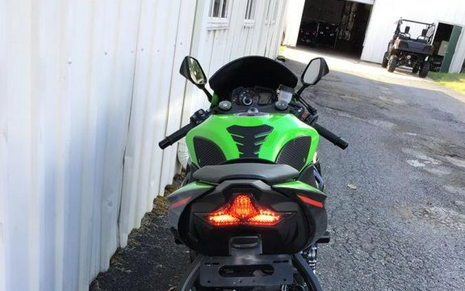 2021 Kawasaki Ninja® ZX™-6R ABS KRT Edition