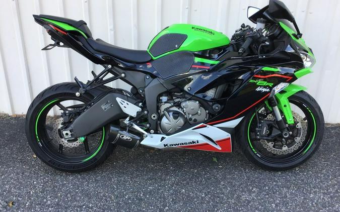 2021 Kawasaki Ninja® ZX™-6R ABS KRT Edition