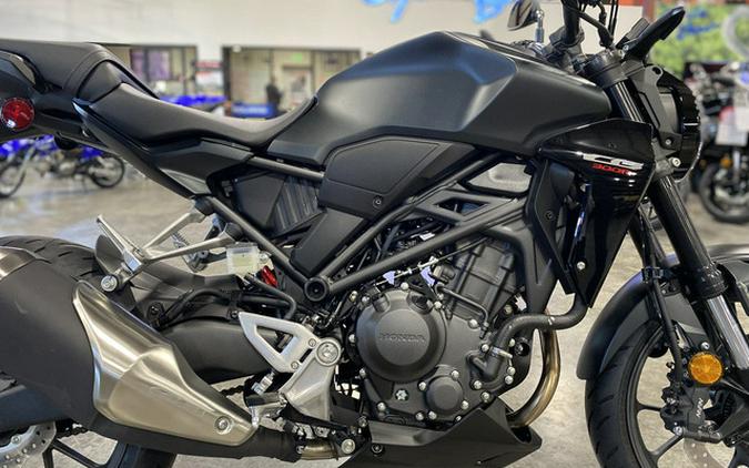 2025 Honda CB300R