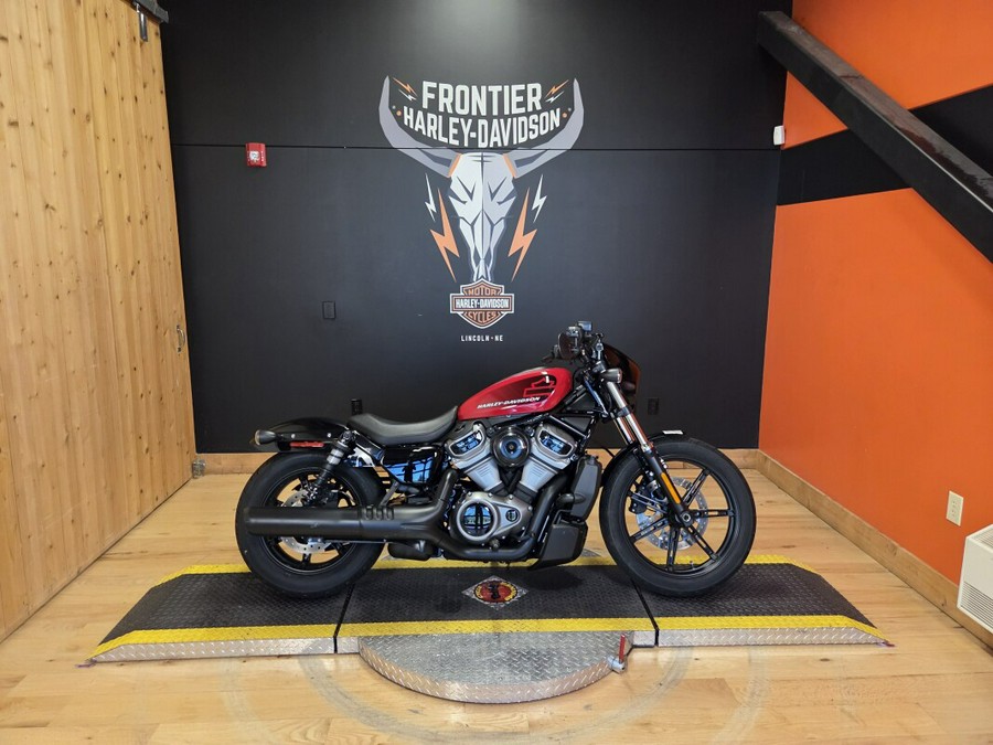 RH975 2022 Nightster™