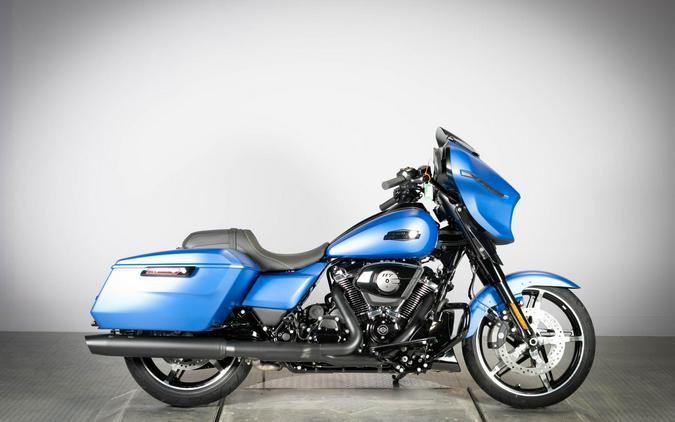 2026 Harley-Davidson Street Glide FLHX