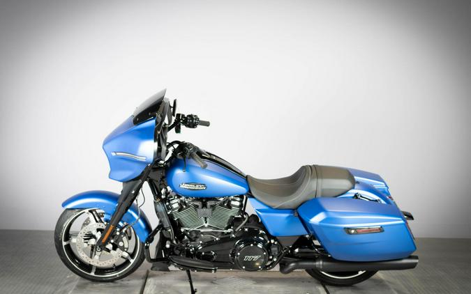2026 Harley-Davidson Street Glide FLHX