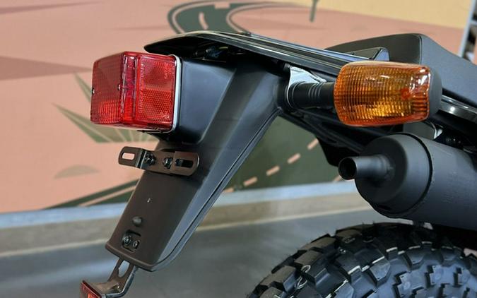 2027 Yamaha TW 200