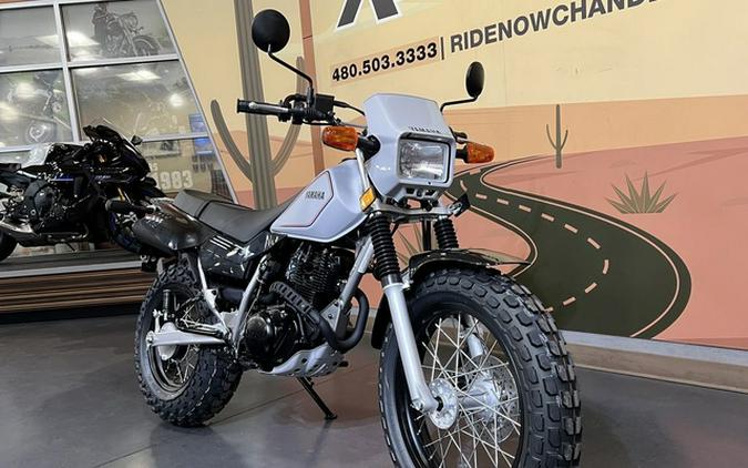 2027 Yamaha TW 200