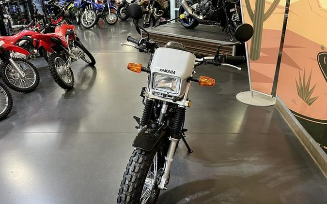 2027 Yamaha TW 200