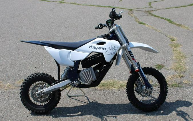 2027 HUSQVARNA EE 5