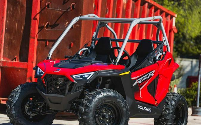 2026 Polaris RZR 200 EFI