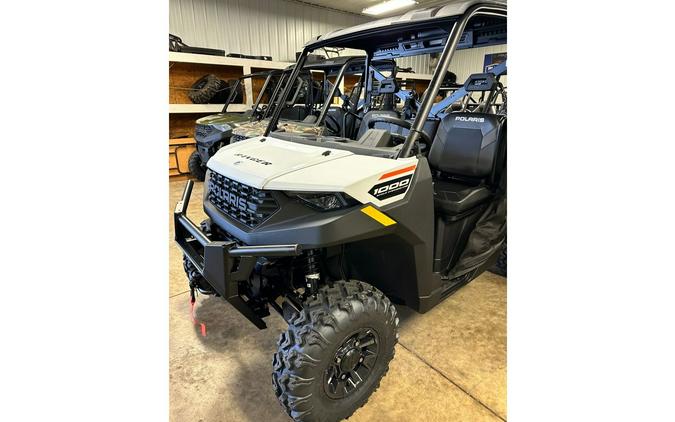 2025 Polaris Industries RANGER 1000 PREMIUM - WHITE LIGHTNING EPS