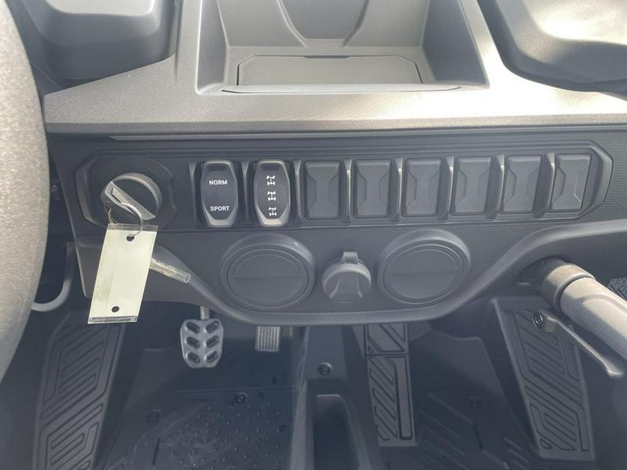 2025 CFMOTO ZFORCE 800 Trail