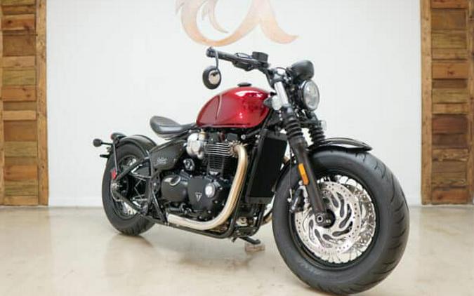 2022 TRIUMPH BONNEVILLE BOBBER