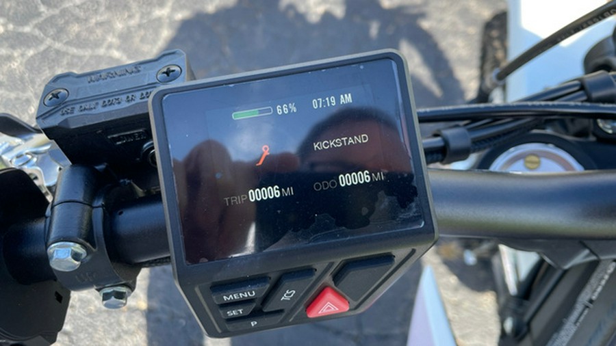 2026 Zero Motorcycles XE WHITE