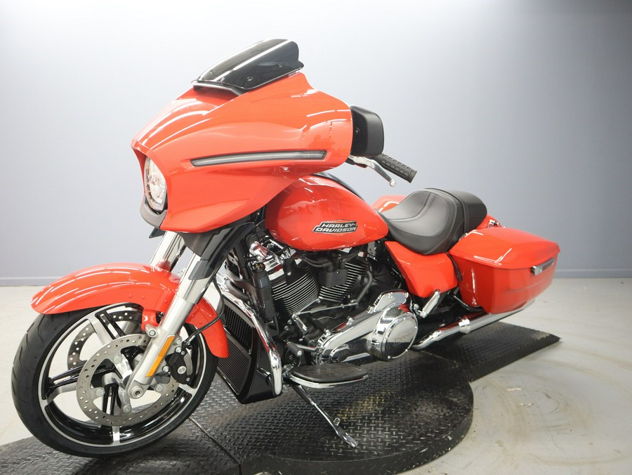 2026 Harley-Davidson Street Glide FLHX