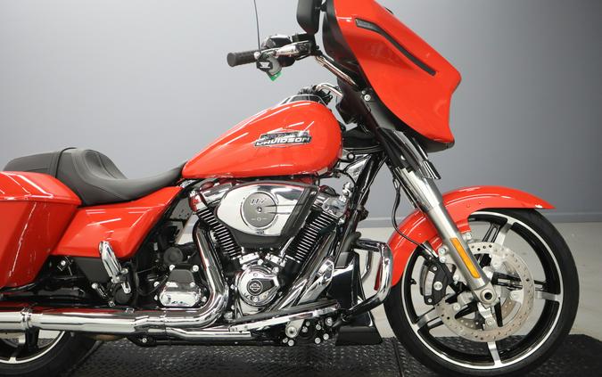 2026 Harley-Davidson Street Glide FLHX