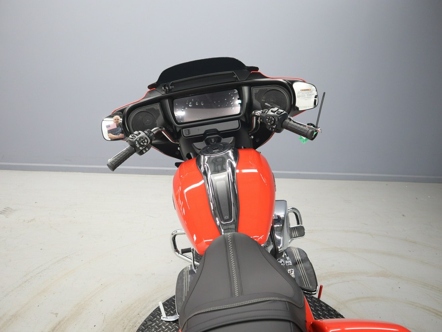 2026 Harley-Davidson Street Glide FLHX