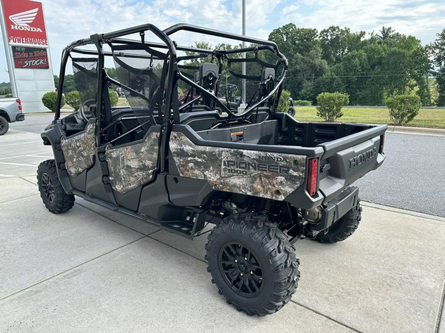 2024 Honda Pioneer 1000-6 Deluxe Crew Camo