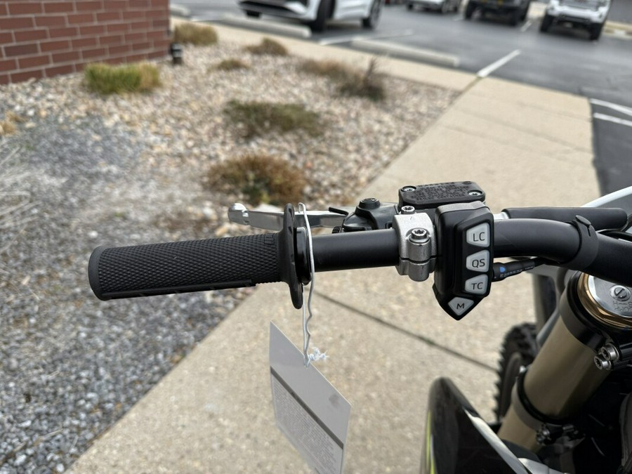 2026 TRIUMPH TF250-X