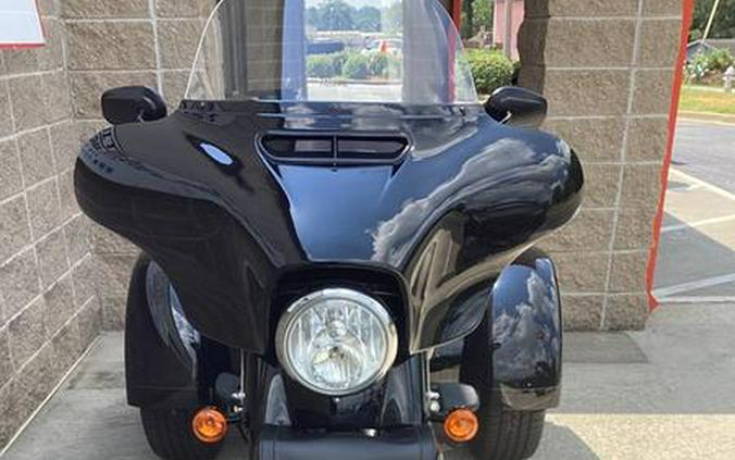 2023 Harley-Davidson® FLRT - Freewheeler®