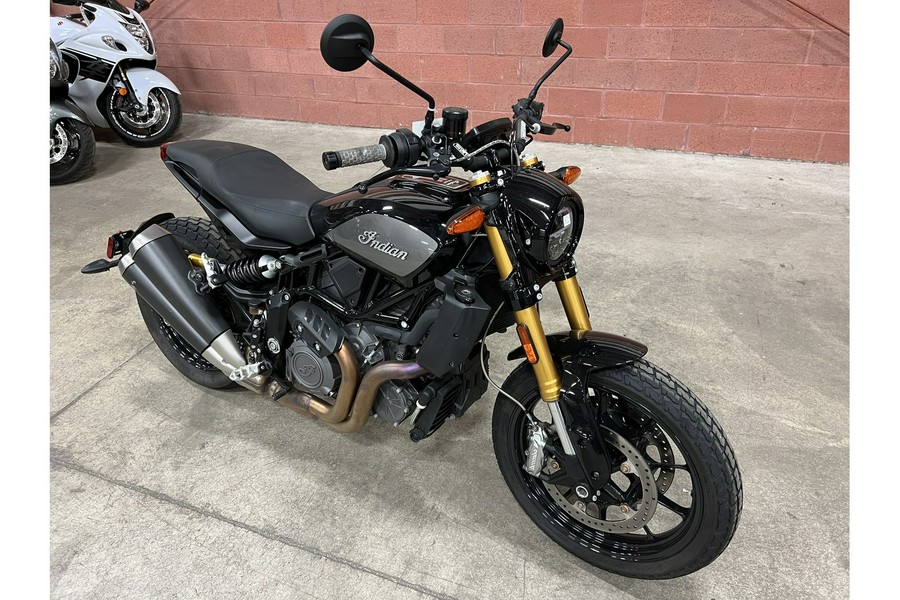 2019 Indian Motorcycle FTR 1200 S, TITANIUM MET/THDR BLK PRL, 49ST