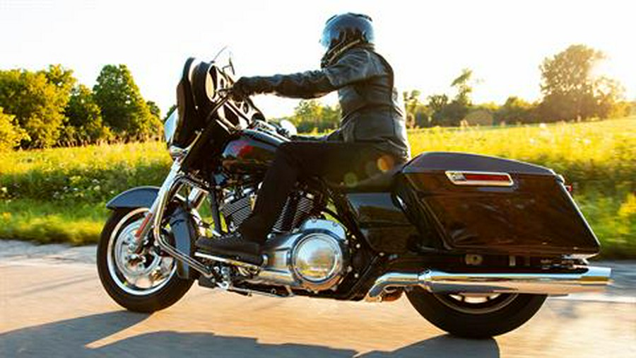 2022 Harley-Davidson Electra Glide® Standard