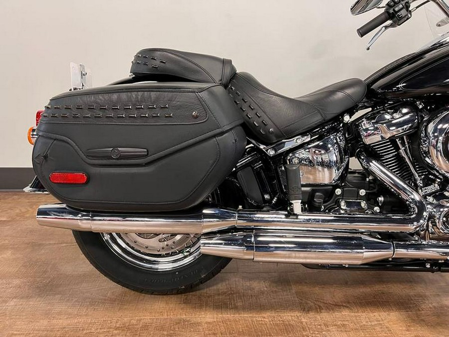 2021 Harley-Davidson® FLHC - Heritage Classic