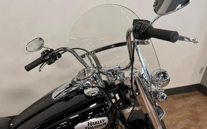 2021 Harley-Davidson® FLHC - Heritage Classic