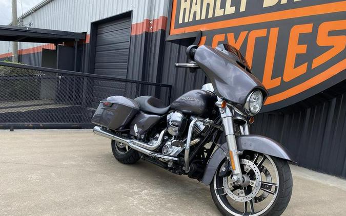 2014 Harley-Davidson® FLHX - Street Glide®