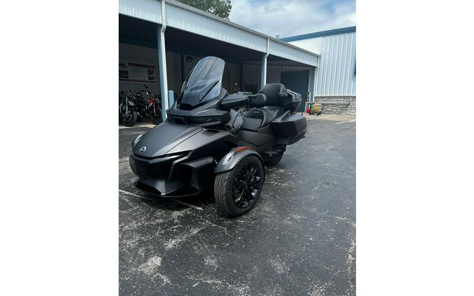 2022 Can-Am Spyder RT Limited - Dark Edition