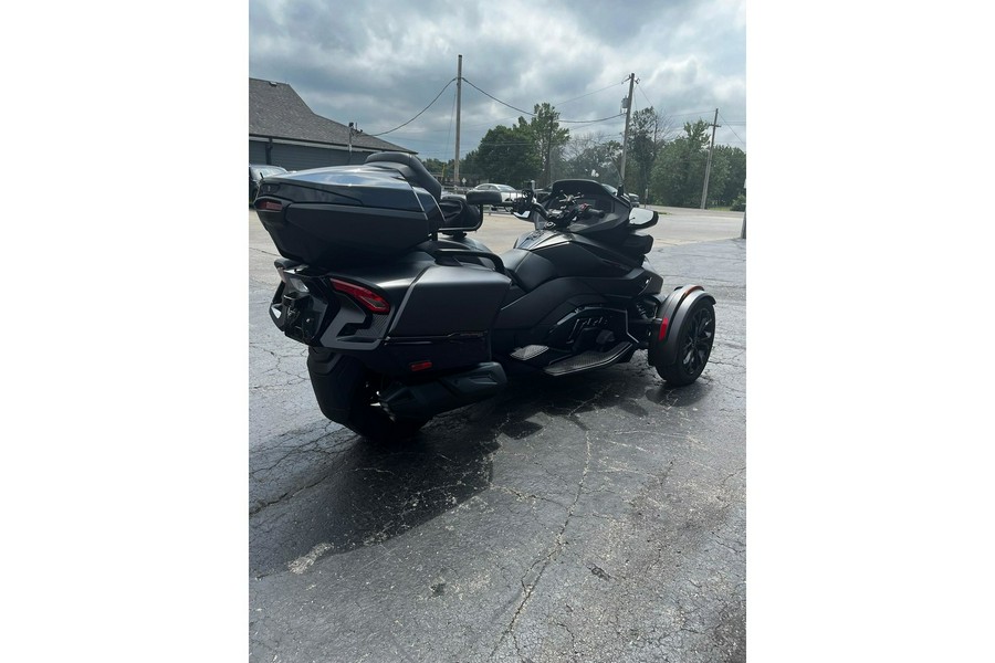 2022 Can-Am Spyder RT Limited - Dark Edition