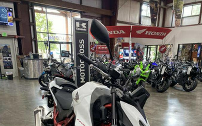 2025 Honda CB750 Hornet