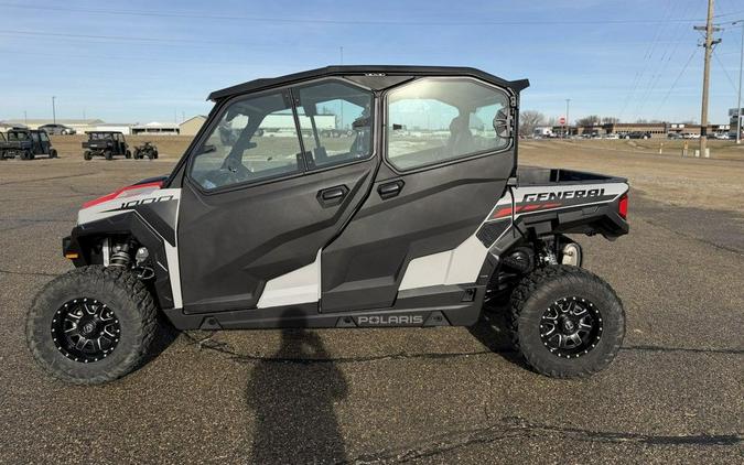 2025 Polaris® General 4 1000 Sport