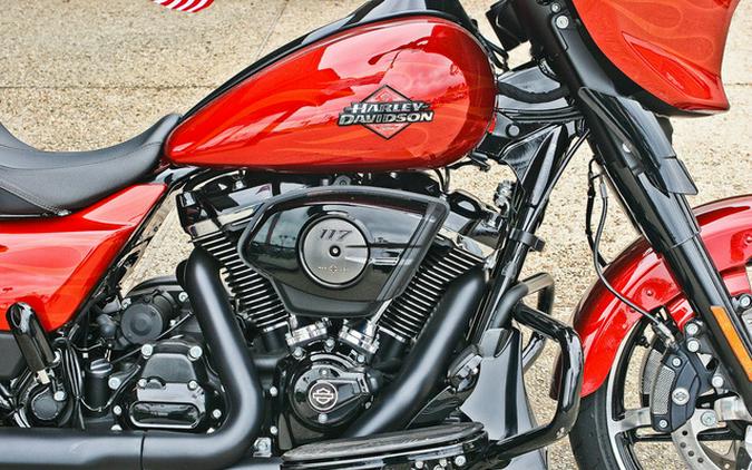 2025 Harley-Davidson FLHX - Street Glide