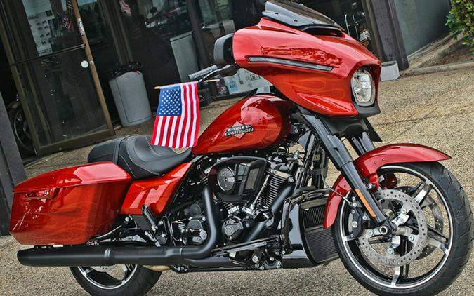 2025 Harley-Davidson FLHX - Street Glide