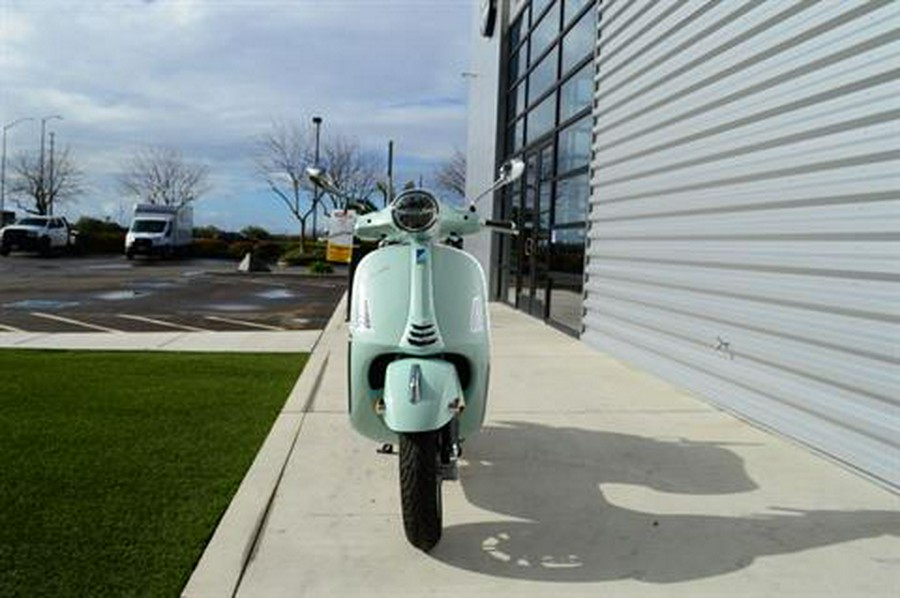 2024 Vespa GTS 300