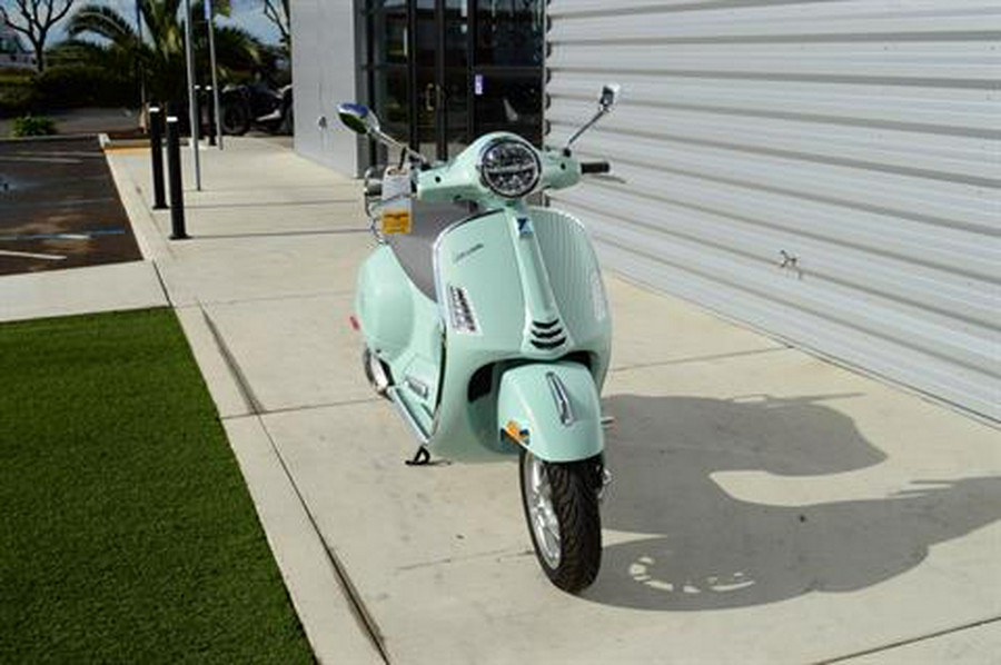 2024 Vespa GTS 300