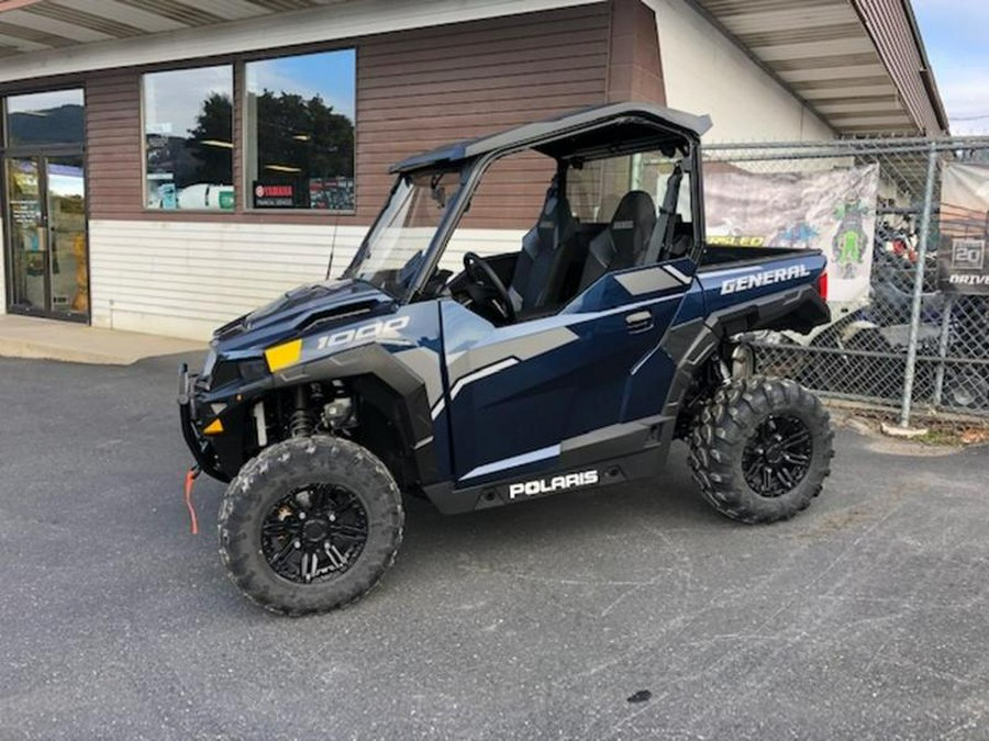 2022 Polaris® General 1000 Deluxe Ride Command