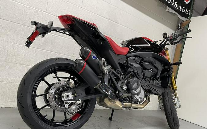 2023 Ducati Monster SP Livery