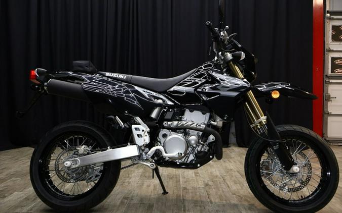 2024 Suzuki DR-Z400SM