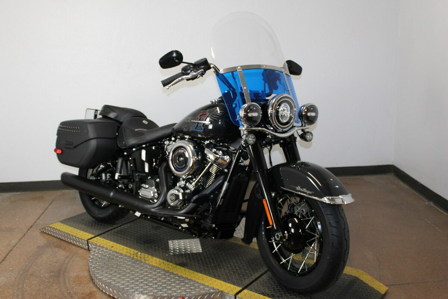 2026 Harley-Davidson® Heritage Classic Midnight Ember w/Laced Wheels