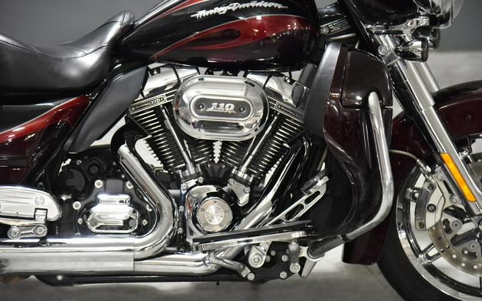 2013 Harley-Davidson® FLHTCUSE8 - CVO™ Ultra Classic® Electra Glide®