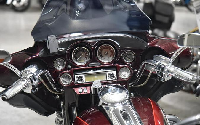 2013 Harley-Davidson® FLHTCUSE8 - CVO™ Ultra Classic® Electra Glide®