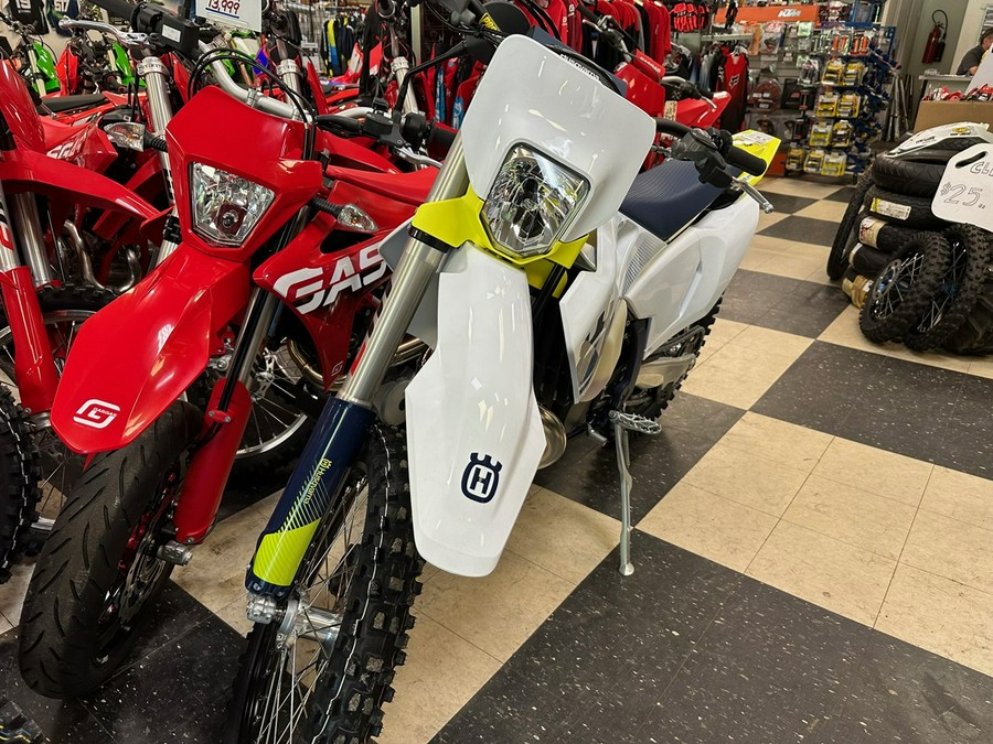 2024 Husqvarna Motorcycles TE 250