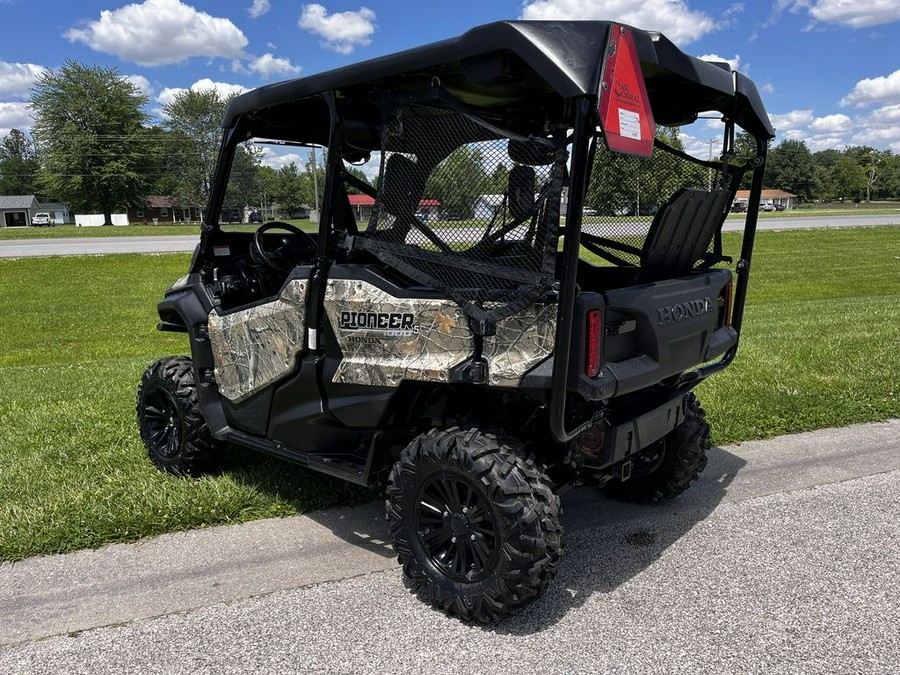 2016 Honda® Pioneer 1000-5 Deluxe