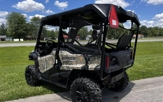 2016 Honda® Pioneer 1000-5 Deluxe