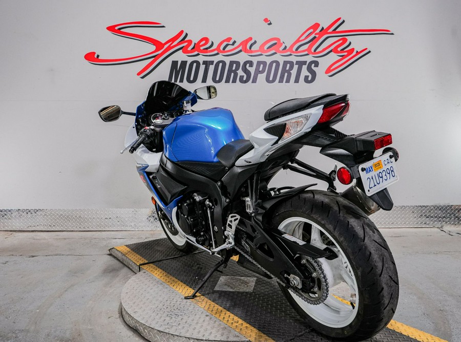 2013 Suzuki GSX-R600™