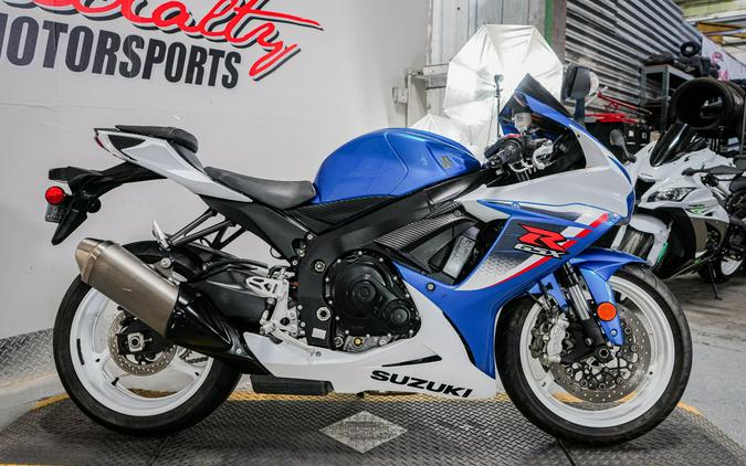 2013 Suzuki GSX-R600™