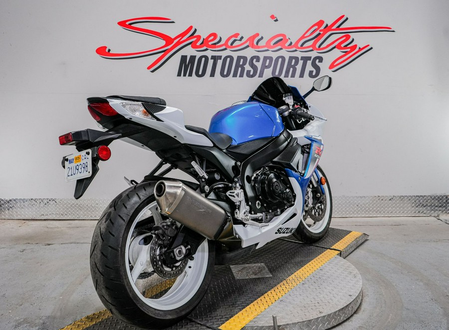 2013 Suzuki GSX-R600™